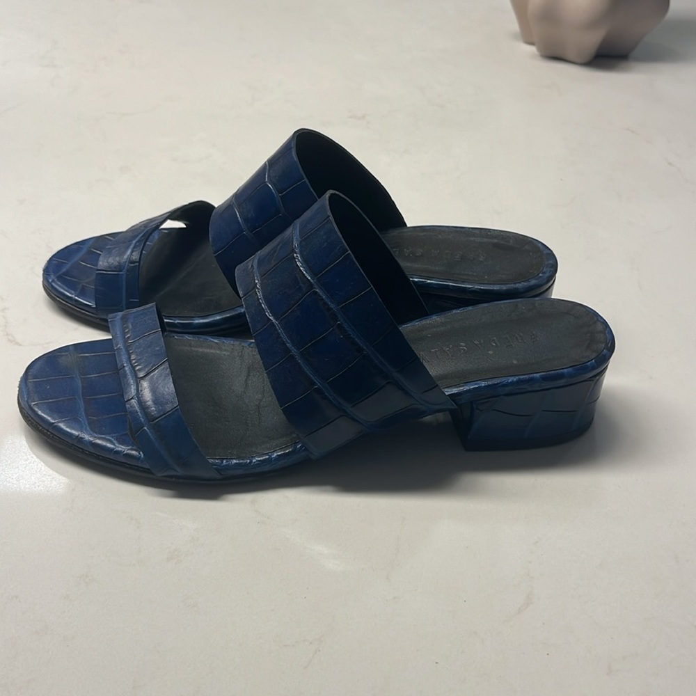 Freda Salvador little block heel sandal